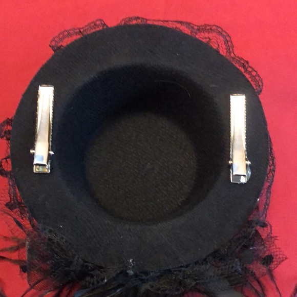 burlesque hat 🎩 or sexy bedroom rule play - Picture 4 of 4